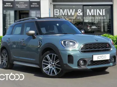 Usado Mini Cooper S Countryman Exclusive 176 HP (129 kW) 2024 Verde SUV