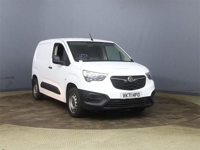 Used Vauxhall Combo Edition 2021 White MPV