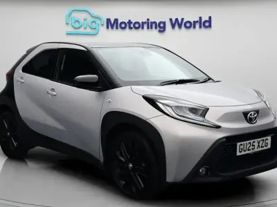Used Toyota Aygo X Edition 72 HP (52 kW) 2025 Silver SUV