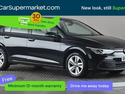 Używany VW Golf VIII Life 116 KM (85 kW) 2022 Czarny Hatchback