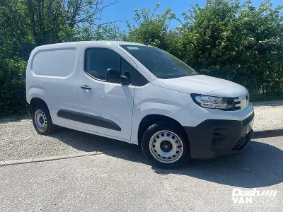 Used Peugeot Partner 131 HP (96 kW) 2024 White MPV