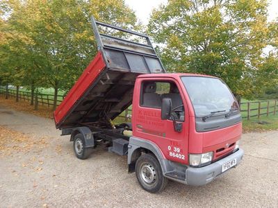 Used Nissan Cabstar 2002 Red Pickup