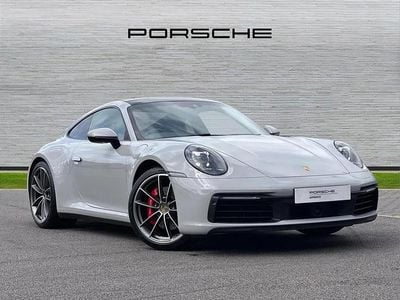 Begagnad Porsche 911 450 HK (330 kW) 2019 Grå Sportkupé