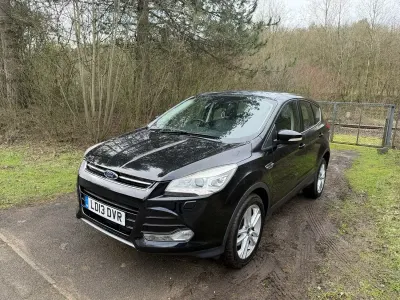 Käytetty Ford Kuga Titanium X 140 HP (102 kW) 2013 Musta Katumaasturi