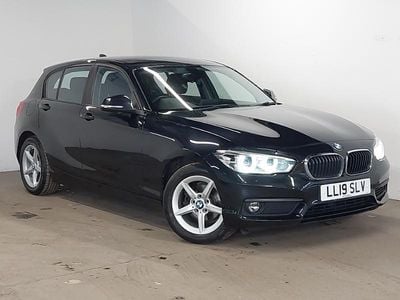 Begagnad BMW 116 Comfort Edition 116 HK (85 kW) 2019 Svart Halvkombi