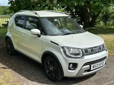 Used Suzuki Ignis SZ-T 83 HP (61 kW) 2021 White SUV