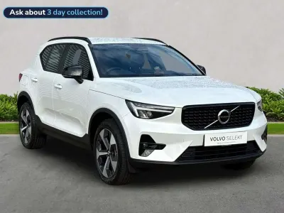 Nouă Volvo XC40 Plus 2025 Alb SUV