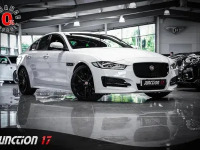 Used Jaguar XE R-Sport 240 HP (176 kW) 2016 White Sedan