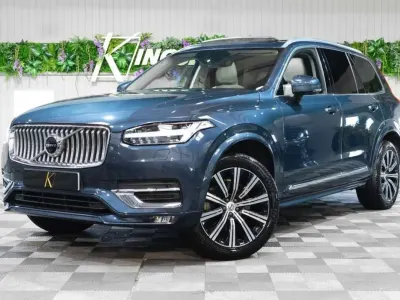 Begagnad Volvo XC90 Inscription 235 HK (172 kW) 2021 Blå SUV