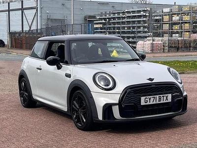 Used Mini Cooper Hatch 134 HP (98 kW) 2021 Silver Hatchback