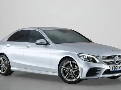 Used Mercedes C200 AMG Line Premium 160 HP (117 kW) 2019 Sedan
