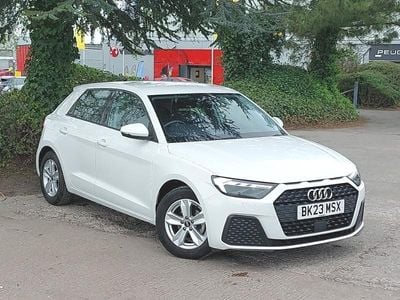 Used Audi A1 Design 95 HP (69 kW) 2023 White SUV