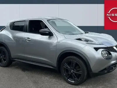 Begagnad Nissan Juke N-Connecta 110 HK (80 kW) 2017 Silver SUV