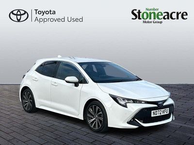 Used Toyota Corolla Design 140 HP (102 kW) 2022 White Hatchback