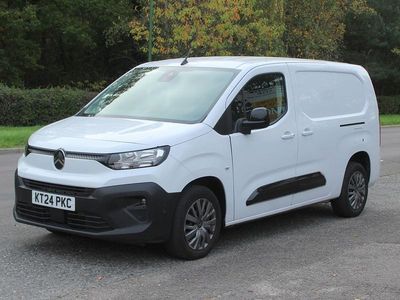 White Used 2024 Citroën Berlingo MPV | £15,450 (Fair price)