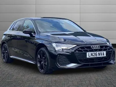 Ny Audi A3 S-Line 116 HK (85 kW) 2026 Svart Halvkombi