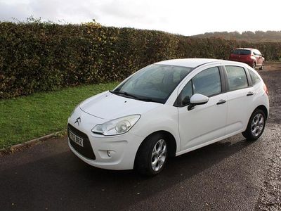 Used Citroën C3 75 HP (55 kW) 2012 White Hatchback