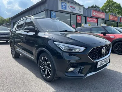 Używany MG ZS Exclusive 106 KM (77 kW) 2023 Czarny SUV