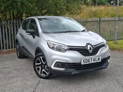 Used Renault Captur Dynamique 90 HP (66 kW) 2017 Silver SUV