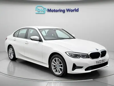 Used BMW 318 156 HP (114 kW) 2022 White Sedan