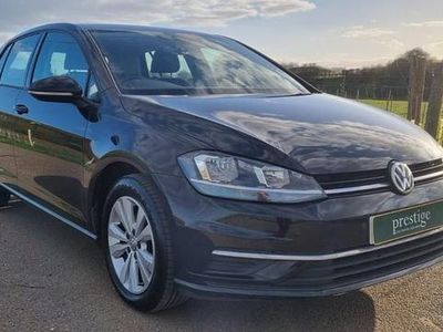 Begagnad VW Golf VII SE 2017 Svart Halvkombi