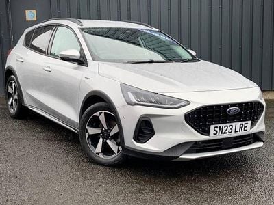 Used Ford Focus Active 125 HP (91 kW) 2023 Silver Hatchback