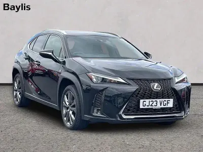 Usado Lexus UX 250h Sport Design Packet 2023 Negro SUV