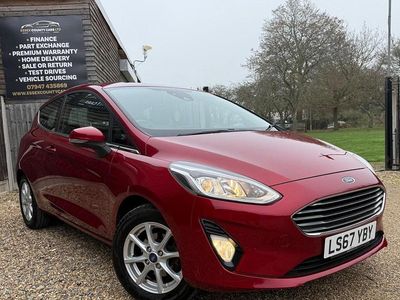 Used Ford Fiesta Zetec 70 HP (51 kW) 2017 Red Hatchback