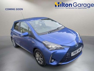 Used Toyota Yaris Hybrid 2018 Blue Hatchback