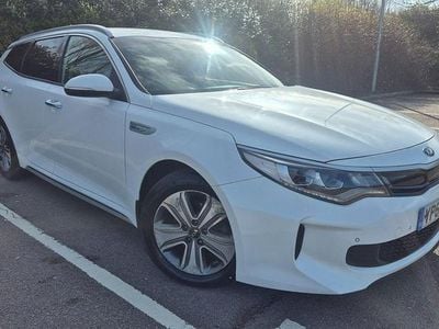 Used Kia Optima 2017 White Estate