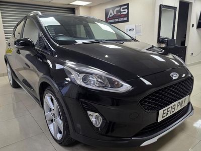 Usado Ford Fiesta Active X 140 HP (102 kW) 2019 Preto Citadino
