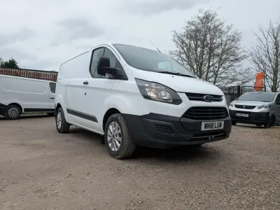 Begagnad Ford Transit Custom 105 HK (77 kW) 2018 Vit Van