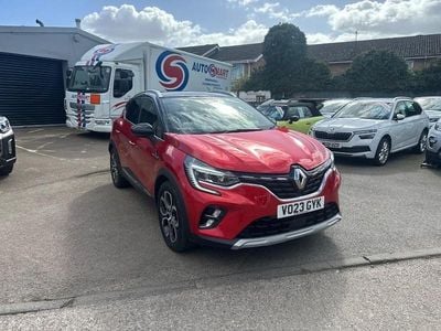Used Renault Captur Techno 2023 Red/black SUV