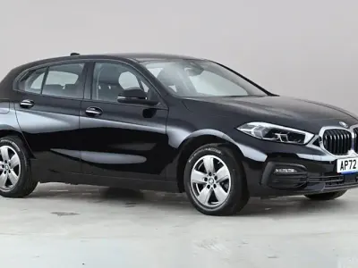 Używany BMW 118 136 KM (100 kW) 2023 Czarny Hatchback