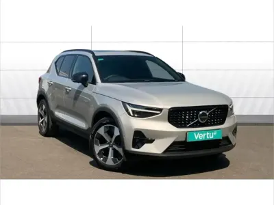 Used Volvo XC40 Ultimate 194 HP (142 kW) 2023 Silver SUV