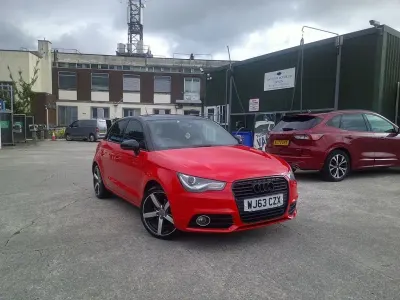 Used Audi A1 Sportback Design 122 HP (89 kW) 2013 Red Hatchback
