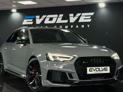 Used Audi RS4 Design 450 HP (330 kW) 2018 Grey Estate