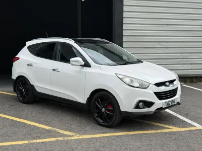 Used Hyundai ix35 Premium 184 HP (135 kW) 2012 White SUV