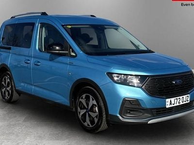 Used Ford Tourneo Active 122 HP (89 kW) 2024 Estate