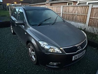 Used Kia Ceed 2009 Grey Hatchback