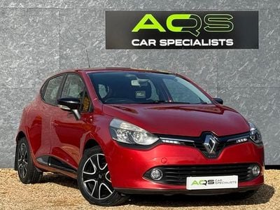 Red Used 2013 Renault Clio IV Dynamique Hatchback | £3,295 (Fair price)