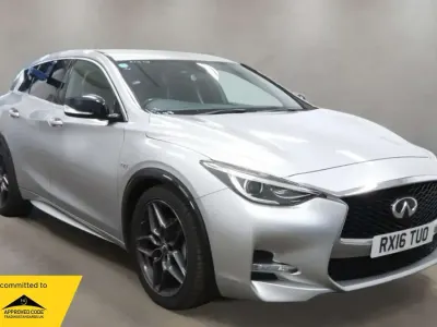 Used Infiniti Q30