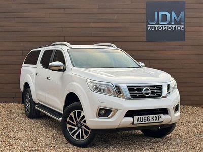 White Used 2016 Nissan Navara Tekna Pickup | £15,995 (A bit pricey)