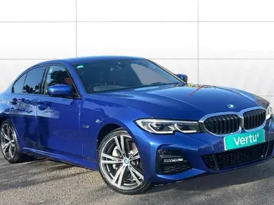 Begagnad BMW 330e M Sport 292 HK (214 kW) 2022 Blå Sedan