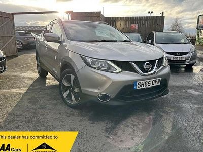 Used Nissan Qashqai N-TEC 110 HP (80 kW) 2015 Silver SUV