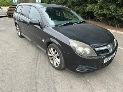 Used Vauxhall Vectra SRi 155 HP (114 kW) 2007 Black Estate