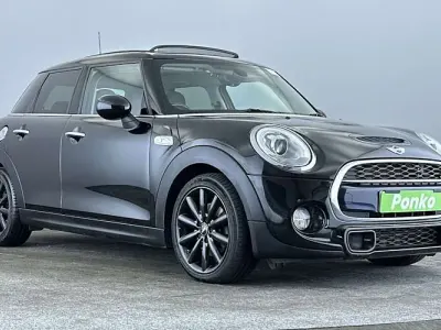 Used Mini Cooper S Hatch 192 HP (141 kW) 2017 Black Hatchback
