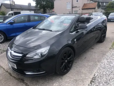 Used Vauxhall Cascada Elite 195 HP (143 kW) 2013 Black Cabriolet