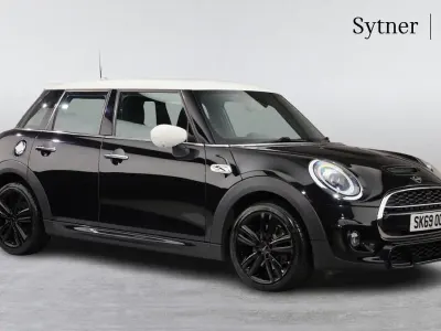 Used Mini Cooper S Hatch 189 HP (139 kW) 2019 Black Hatchback