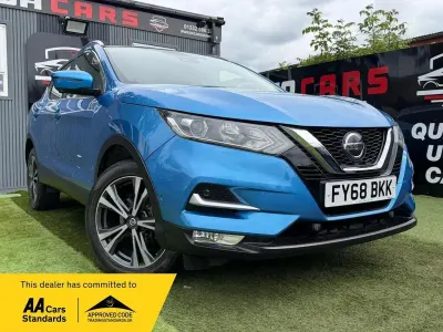 Used Nissan Qashqai N-Connecta 140 HP (102 kW) 2018 Blue SUV